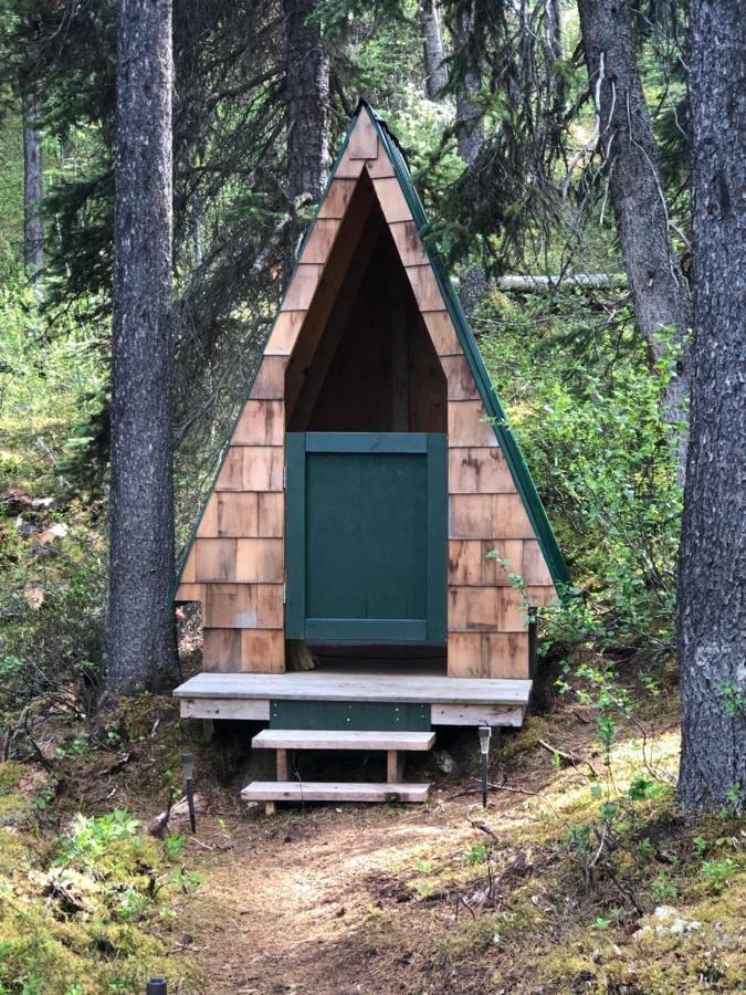 Vines And Puppies Glamping Hideaway Hotel Jade City Exterior photo